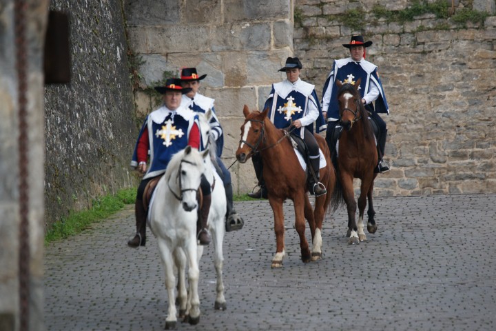 Ruta de los Mosqueteros (12 etapas) - Primer itinerario ecuestre europeo (Navarra: 280 km)